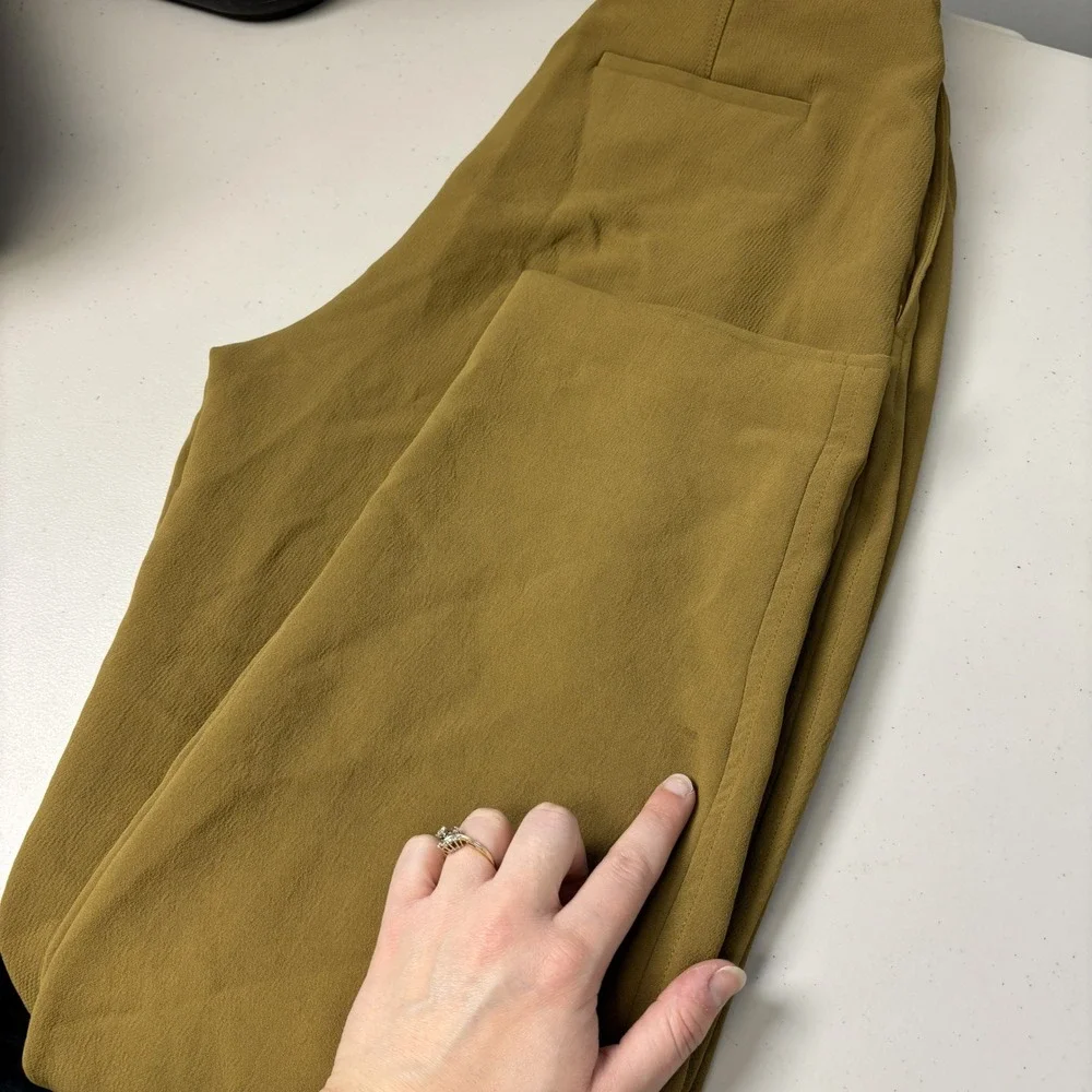 Aritzia Wilfred Gabriel Pant High Waisted Pleated Trousers Olive Green Size 2 - Picture 11 of 15